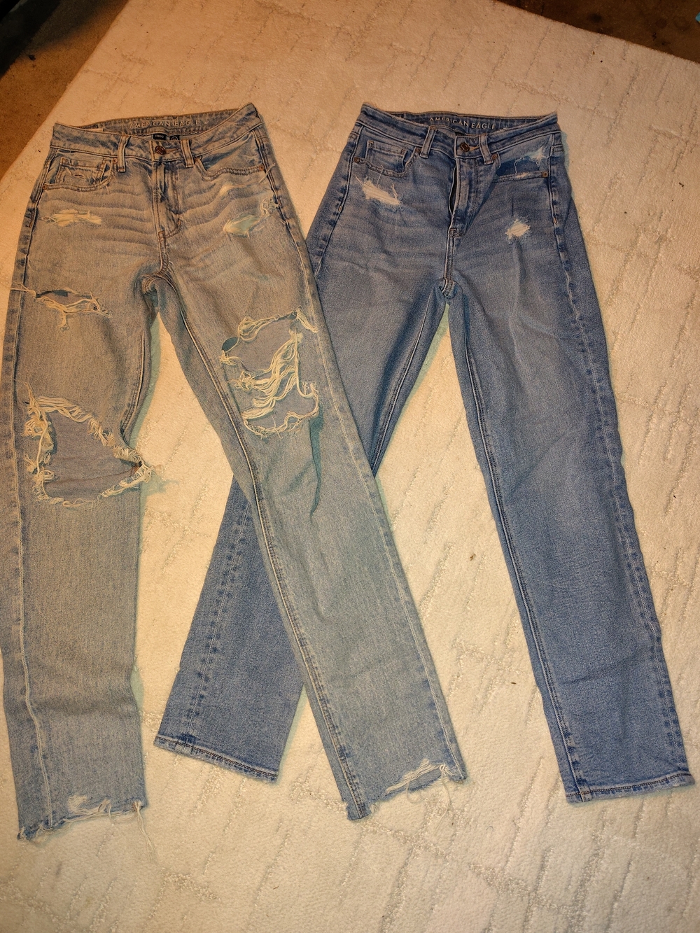 American Eagle Outfitters Light Blue Distressed Straight Leg Jeans (Pair)